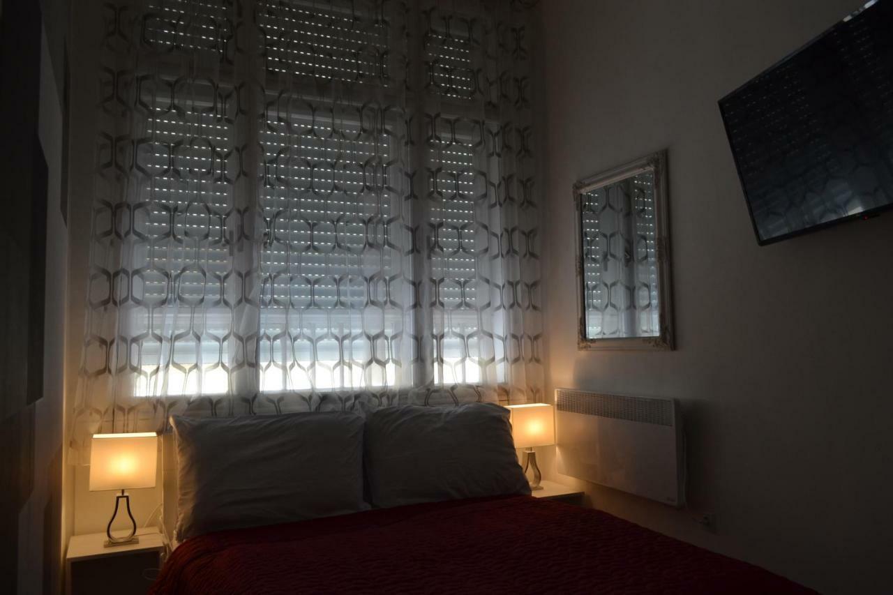 City Corso Apartman Budapeste Exterior foto